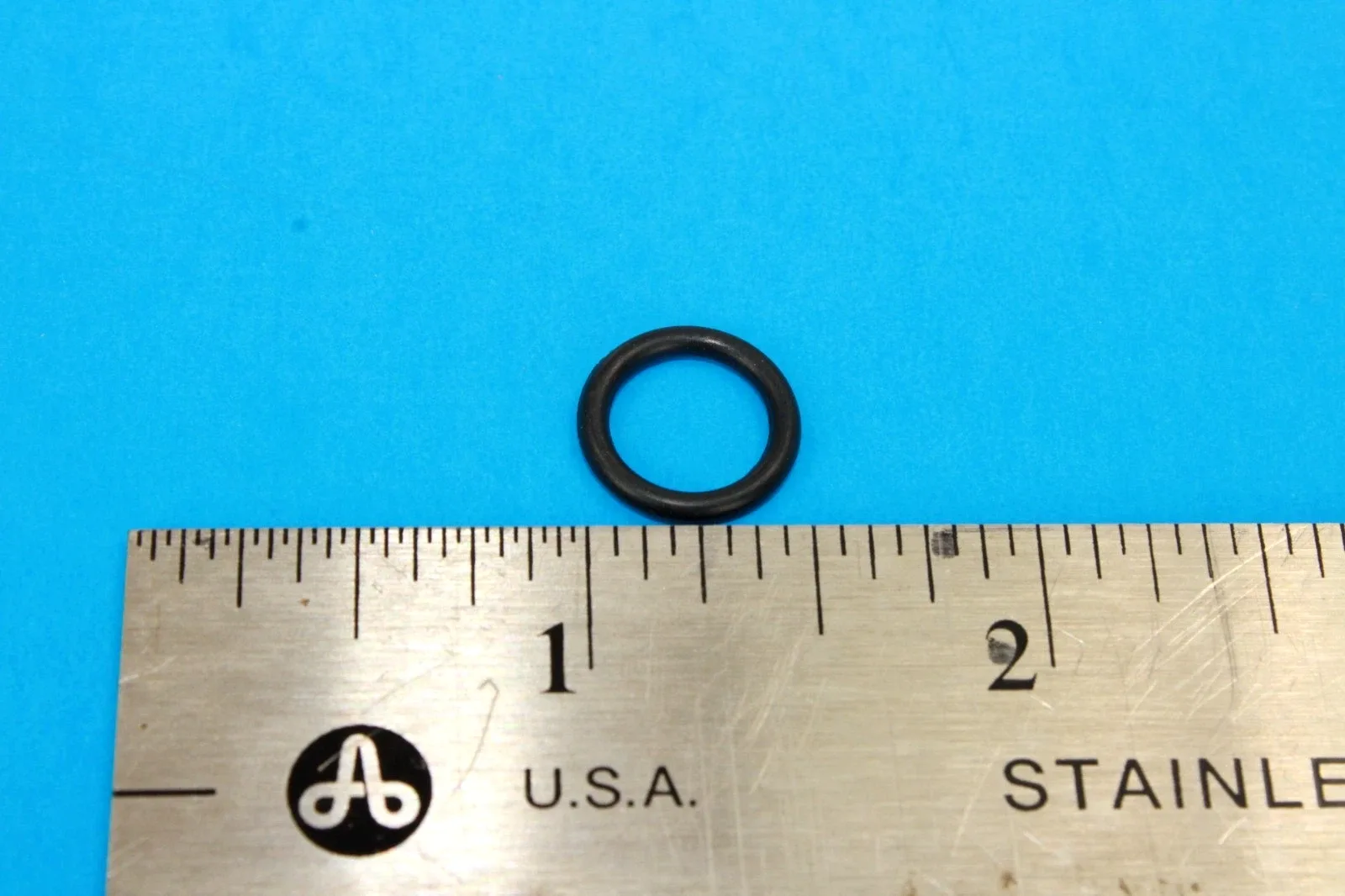TH400 (Turbo 400) Shift Shaft O-Ring Seal GM - O-ring type seal th400