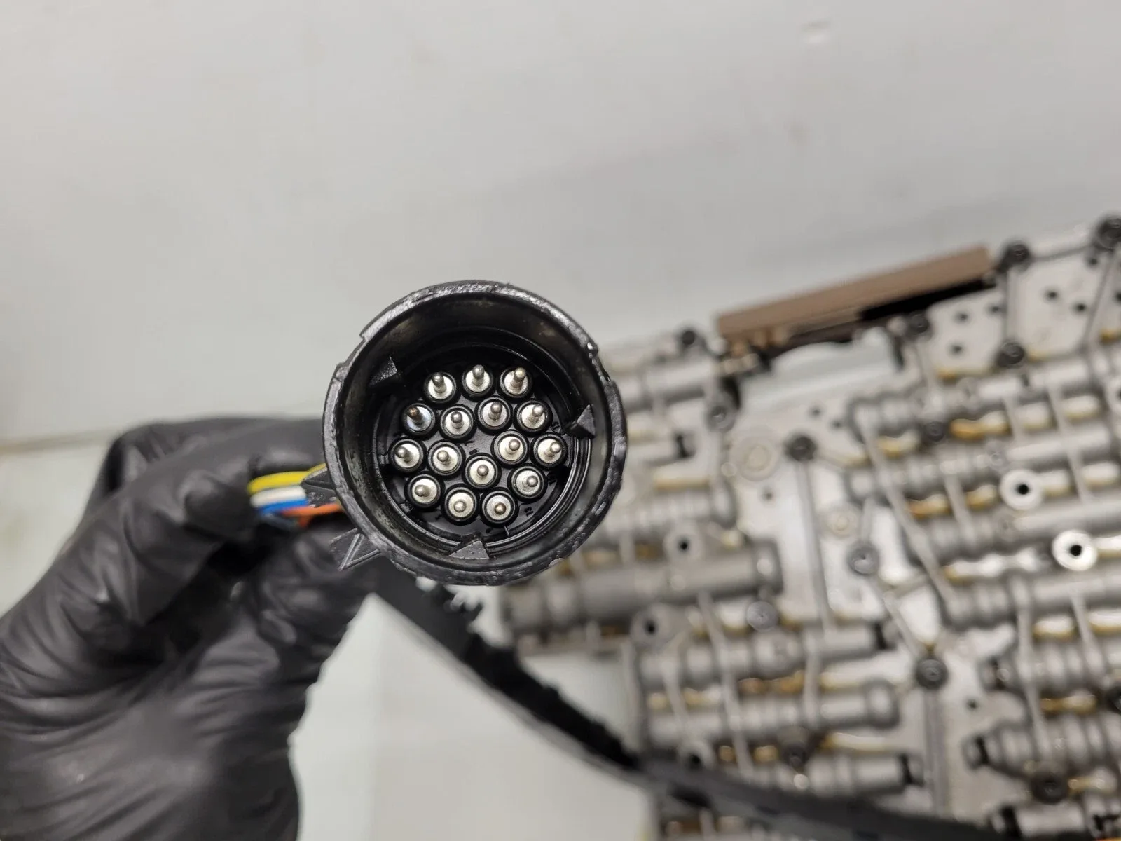 2010 Audi A5 2.0L Transmission Valve Body with Solenoids image 4
