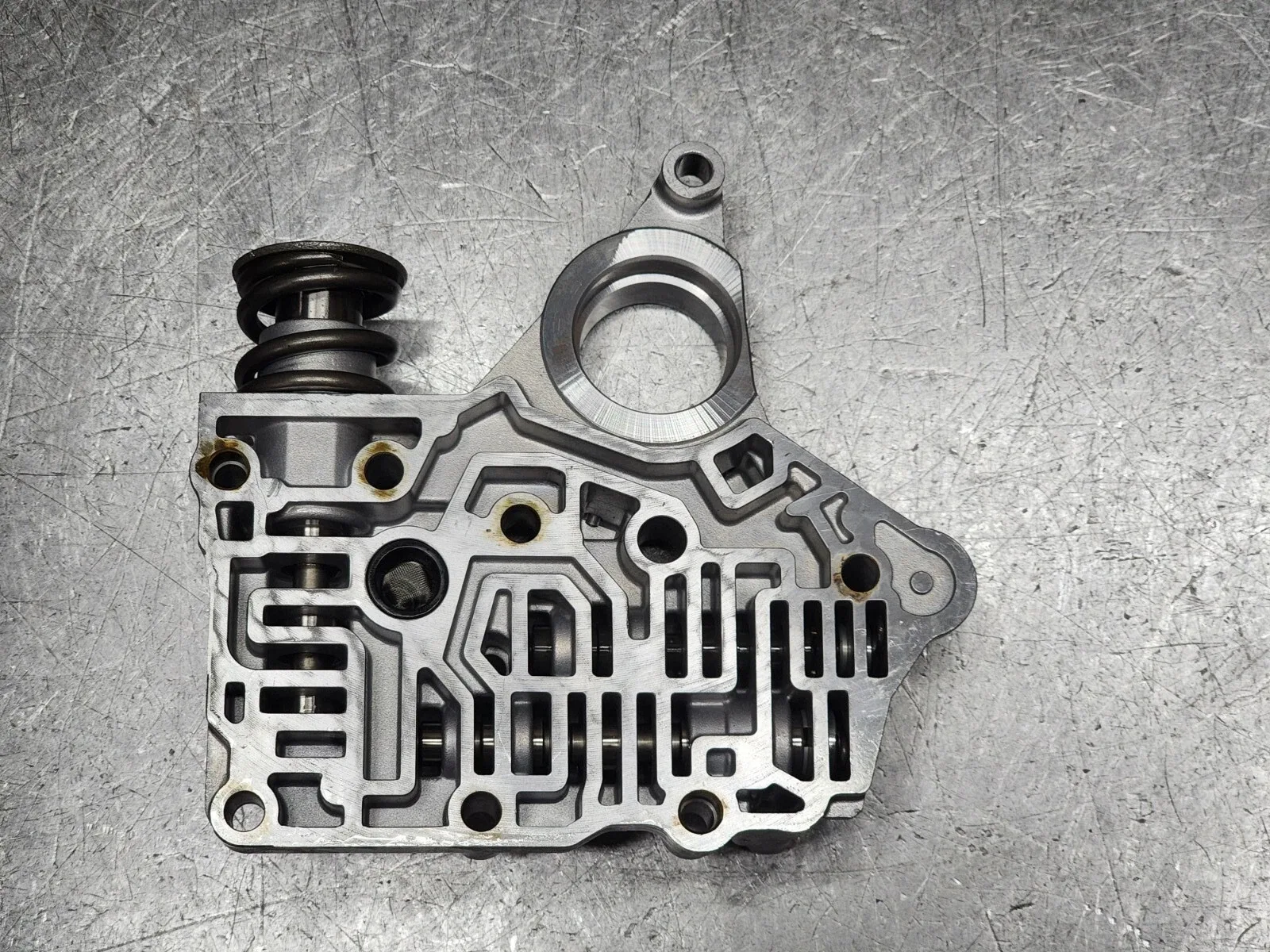 5-Speed Honda Valve Body / Regulator Body P7W image 4