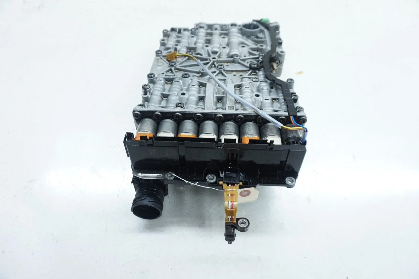 2015-2016 BMW 428ix F36 2.0L Transmission Valve Body Assembly image 2