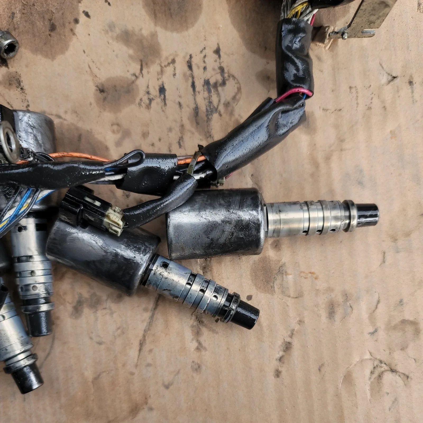 2013-2016 Nissan Sentra 1.8L CVT Valve Body with Solenoids RE0F11A JF015E image 2