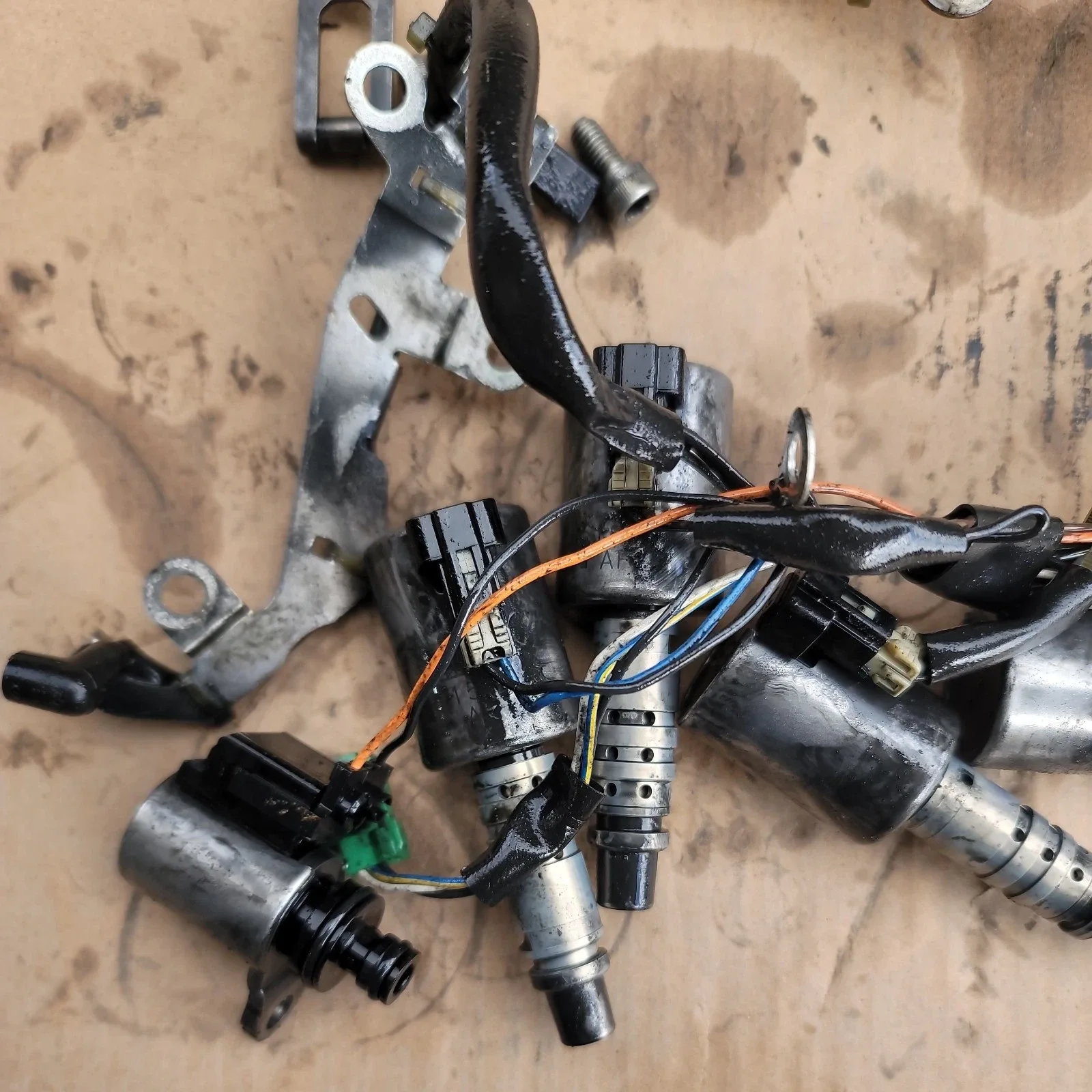2013-2016 Nissan Sentra 1.8L CVT Valve Body with Solenoids RE0F11A JF015E image 3