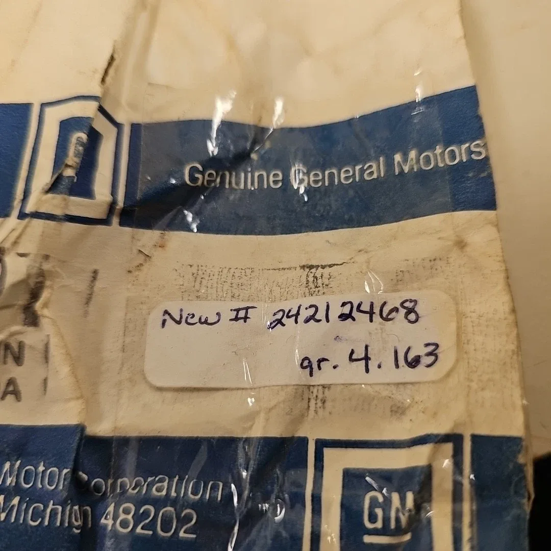 NOS OEM GMC Safari 87-02 GM 8682869 Automatic Transmission Clutch Apply Plate image 4