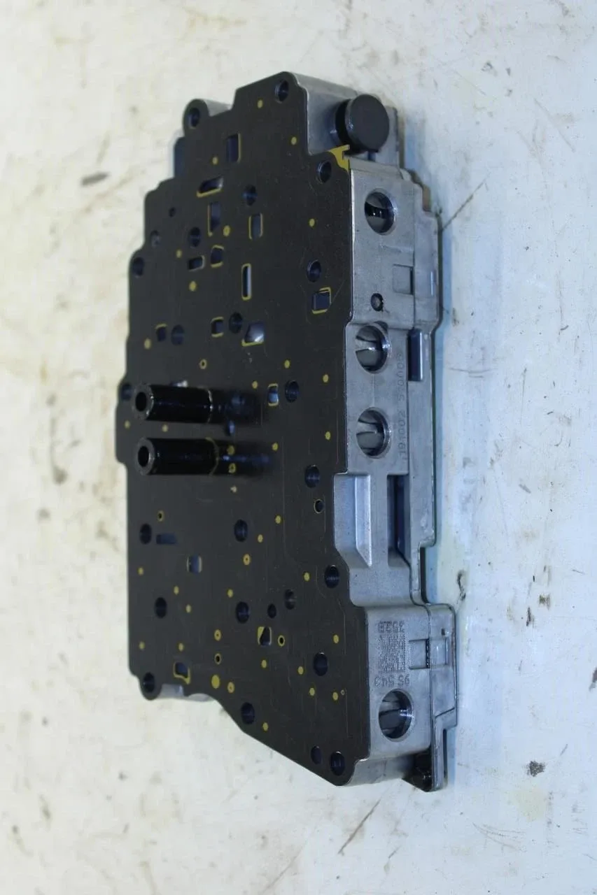 2012-2023 Chevrolet Equinox LT AWD Automatic Transmission Valve Body 24249346 image 4