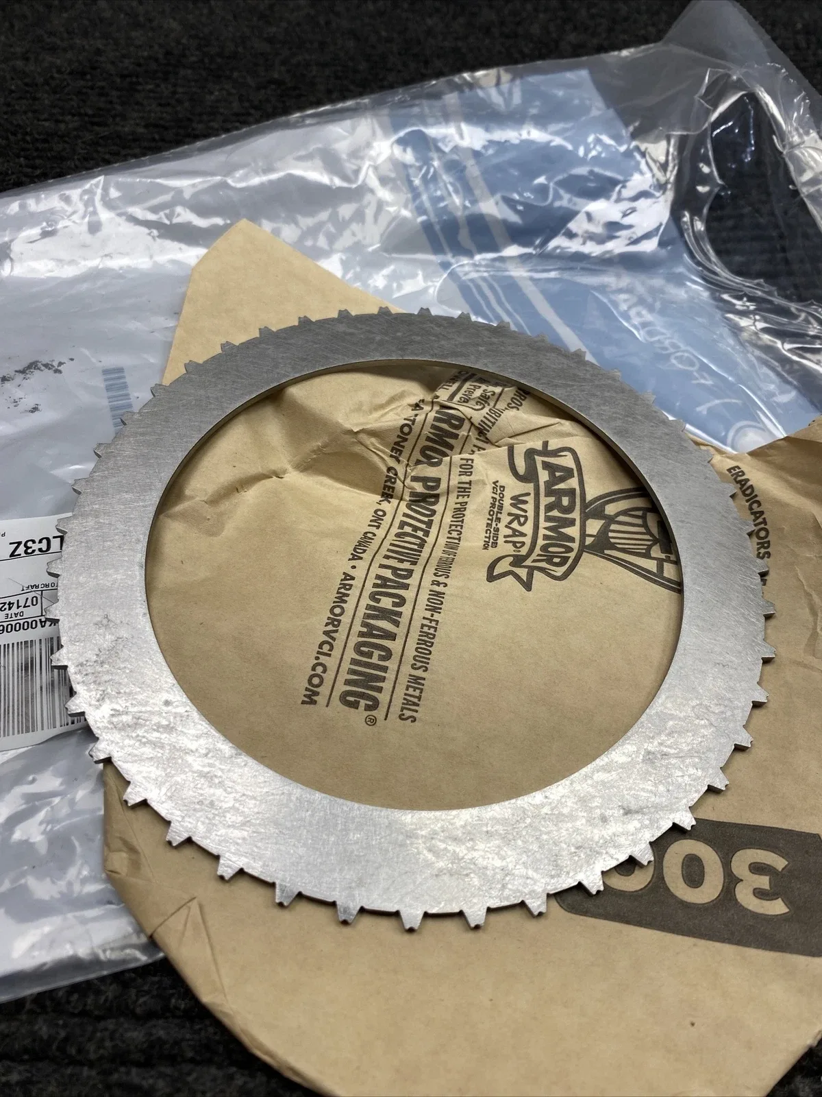 2020 Ford F-250 / F-350 Clutch Friction Plate LC3Z-7G474-B image 3