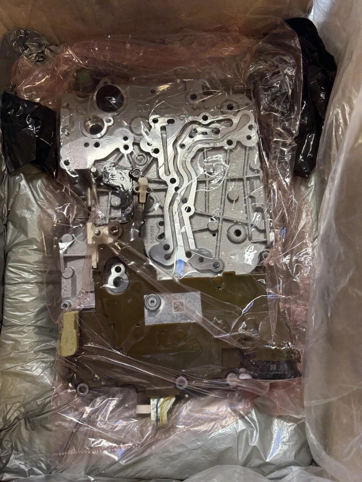 2023-2024 Jeep Wagoneer Valve Body (8HP75) - Mopar 68612242AB image 2