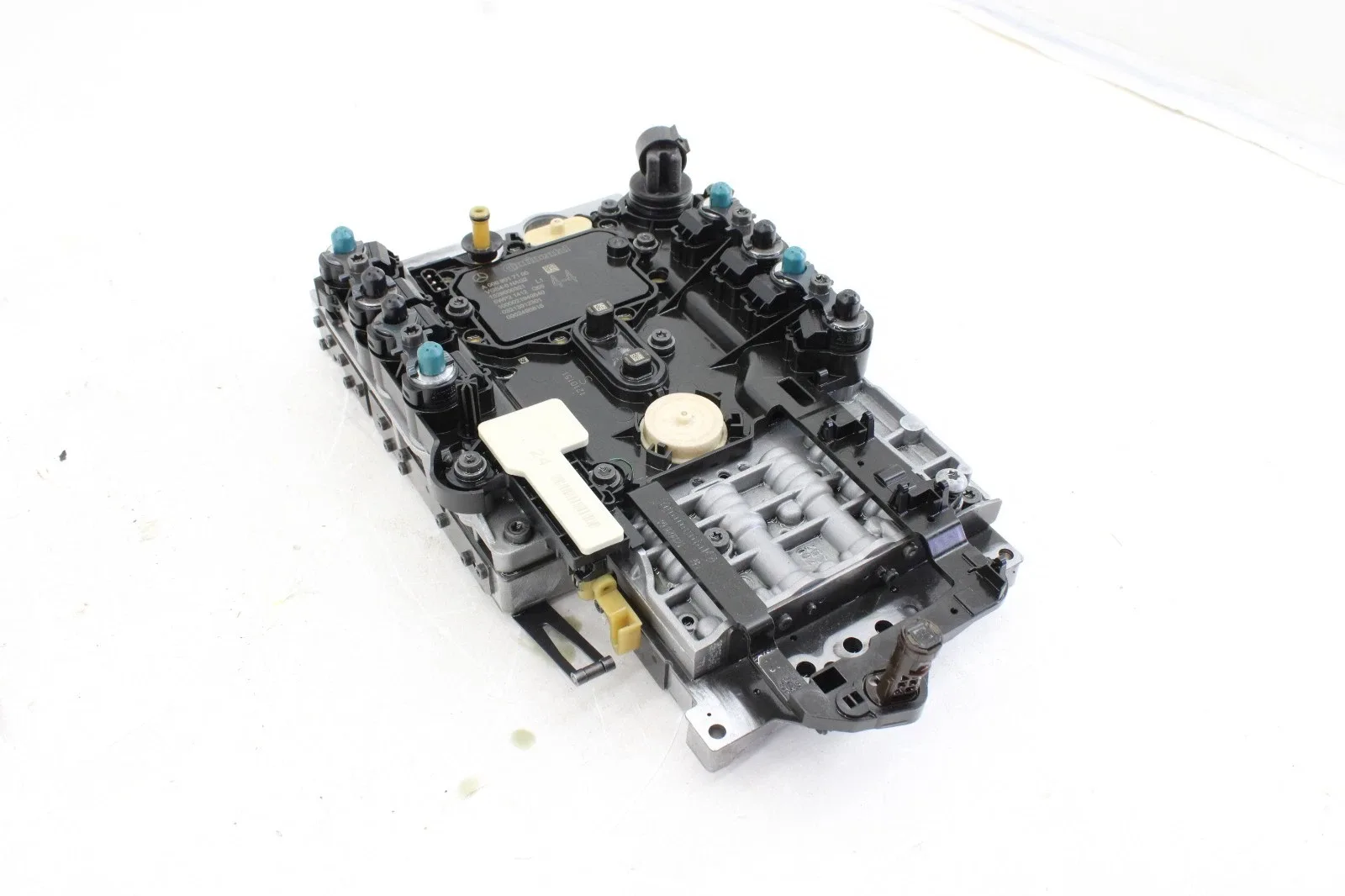2015-2016 Mercedes GL450 Valve Body Mechatronic A2122771301 image 2