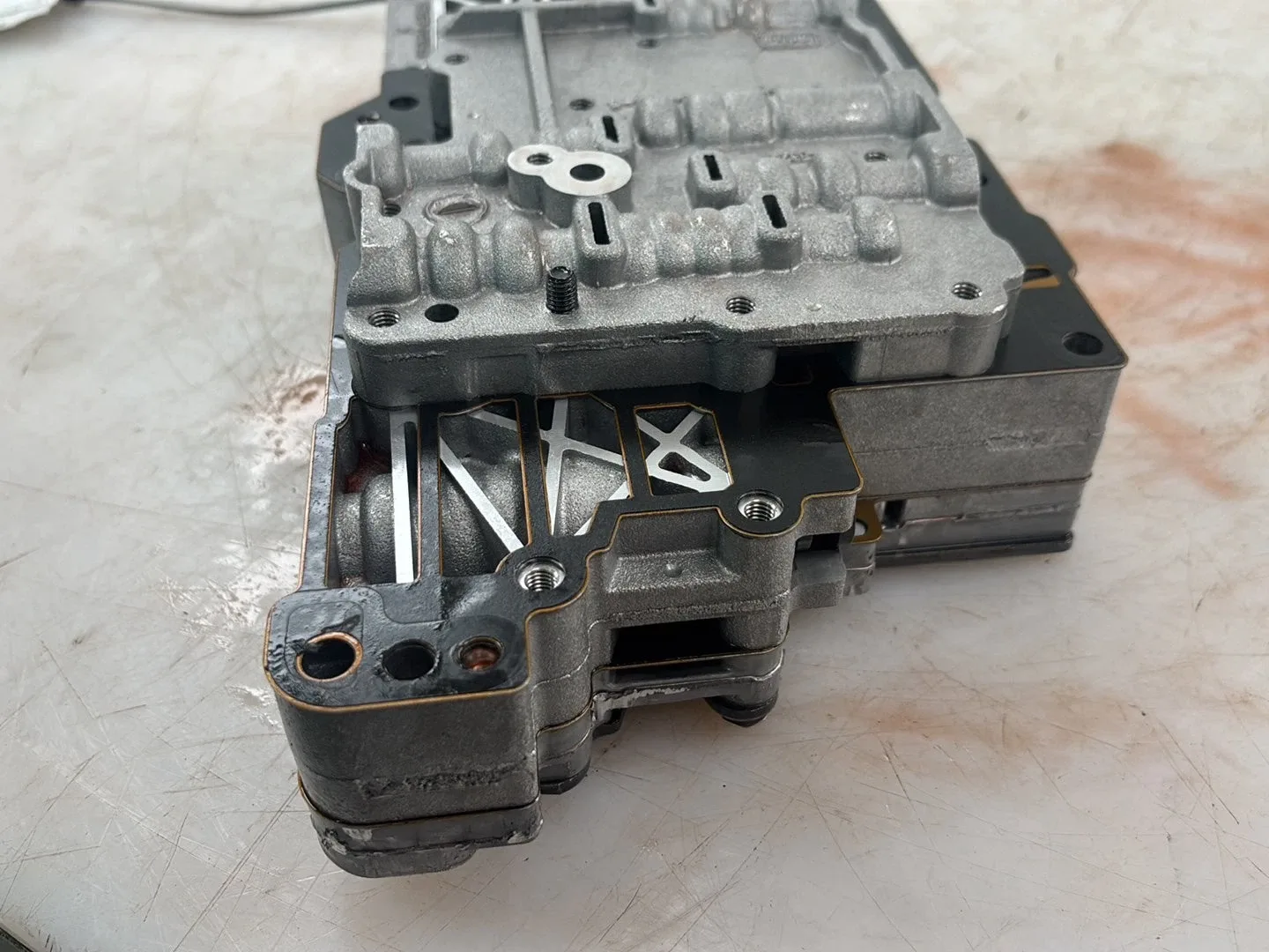 2015-2019 Ford Explorer / Edge / Lincoln MKZ Automatic Transmission Valve Body BT4Z-7A100-B image 3