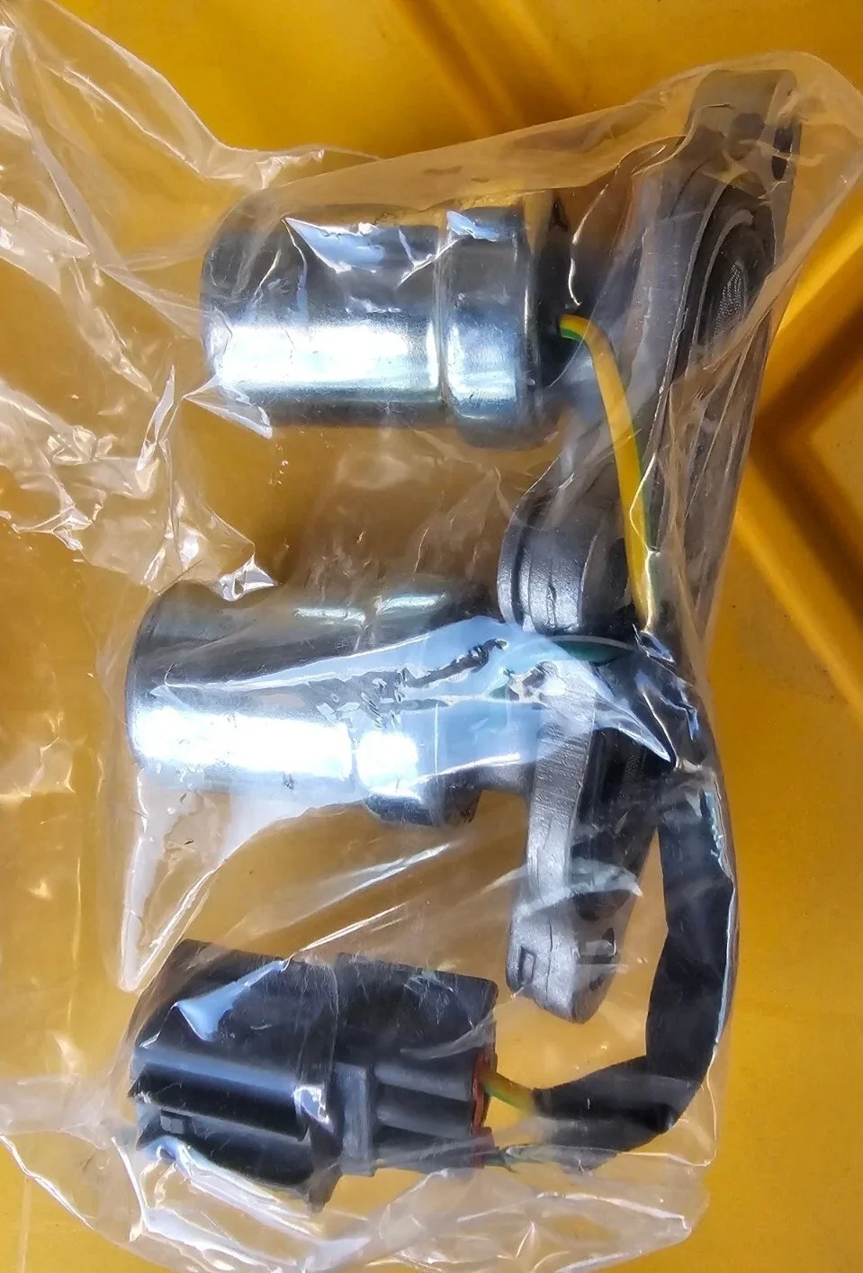 1998-2004 Acura Accord & Odyssey 4SP AT V6 Shift Solenoid 28200-P0Z-003 image 3