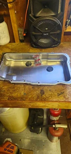 Chevrolet 10L80 Transmission Pan & Bolts
