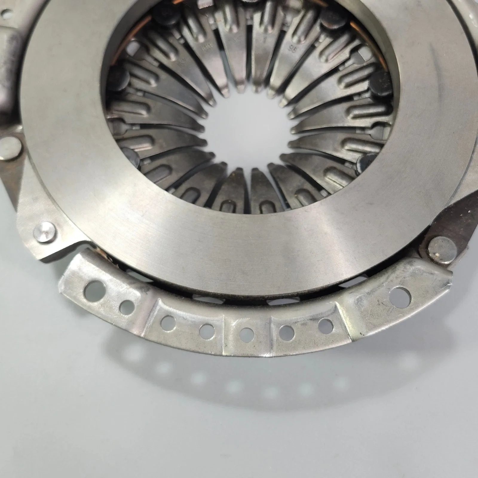Fichtel Sachs MF215 Clutch Pressure Plate Assembly — Volkswagen / BMW / Mini image 4