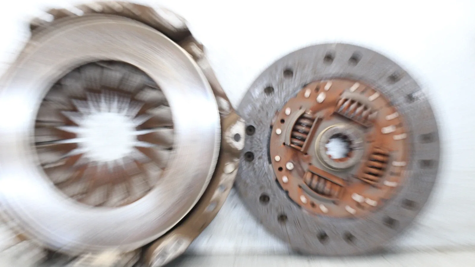 1984-1993 BMW M20 Clutch & Pressure Plate (MPN 1223171) image 2
