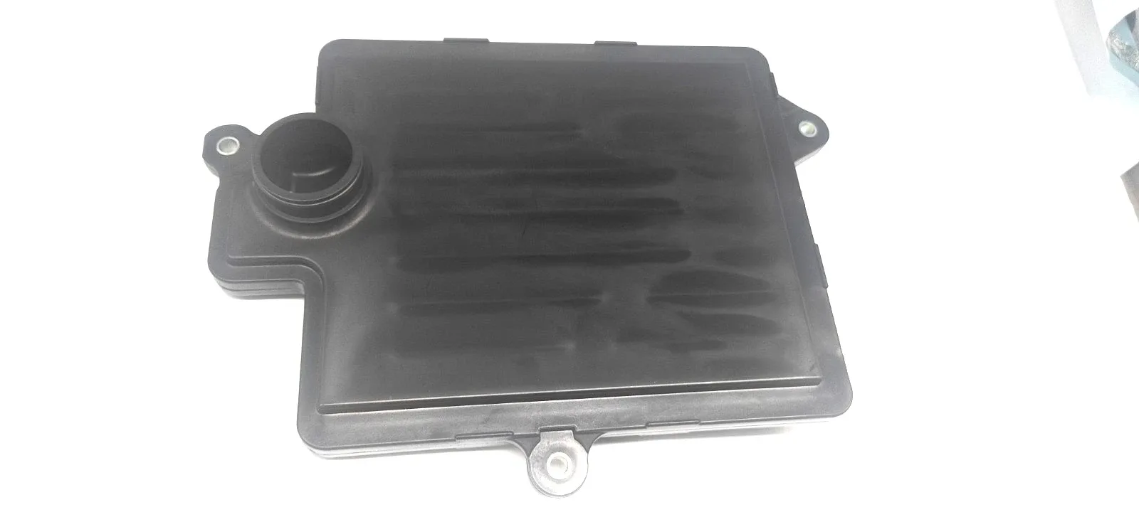 2016-2019 Nissan Titan RE6R01A Transmission Oil Filter - Round Inlet image 3