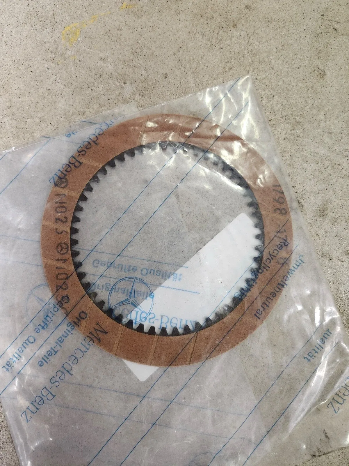 Mercedes-Benz Automatic Transmission Clutch Plate MPN A1122720225 image 2