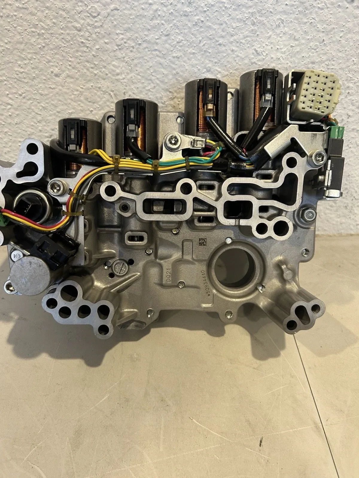 JF015 RE0F11A CVT Valve Body Compatible with Sentra Tiida