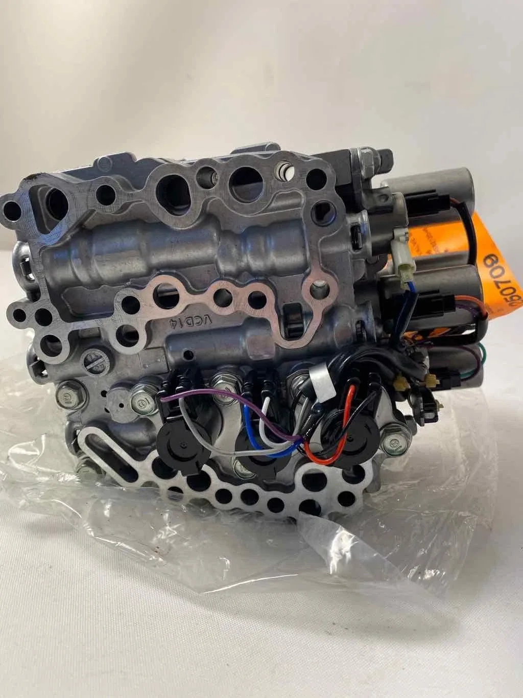 25 Subaru XV Crosstrek Transmission Valve Body image 3