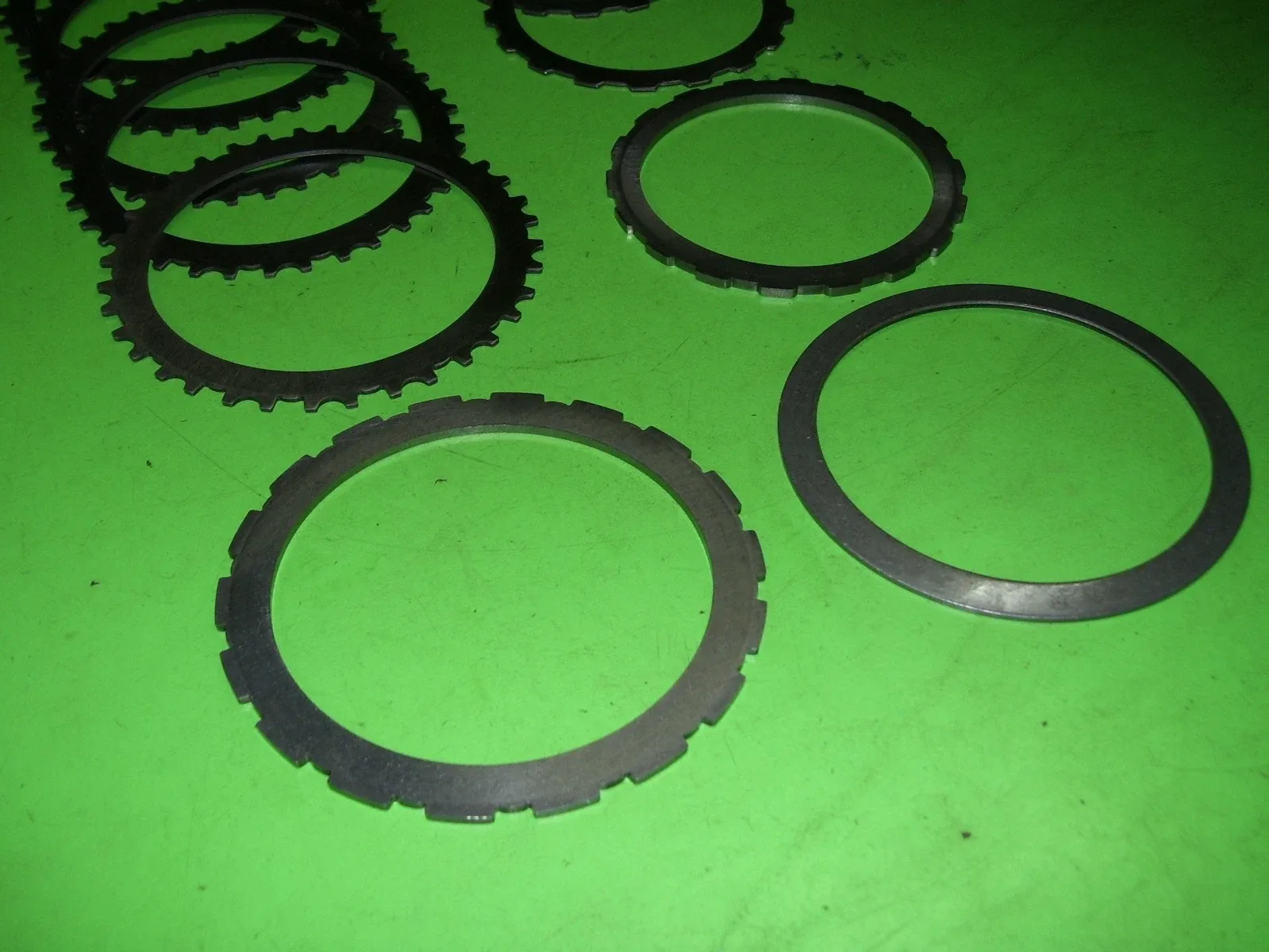 2005 Nissan 350Z RE5R05A Automatic Transmission Sprag & Clutch Plates image 3