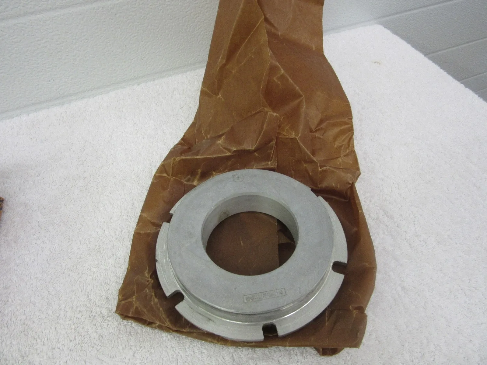 1946-1950 GM H.T. Transmission Rear Clutch Pressure Plate — 8611258 image 3