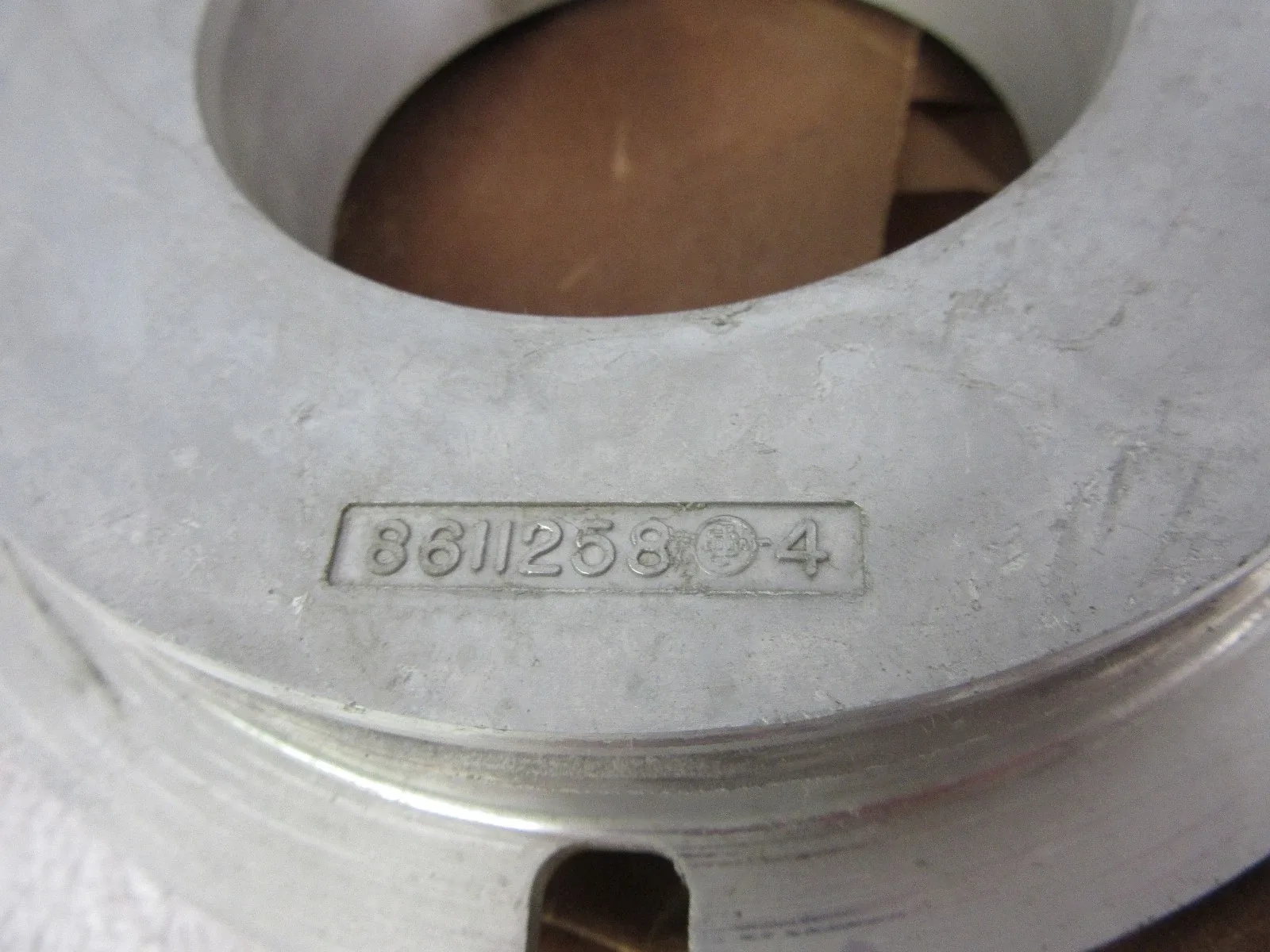 1946-1950 GM H.T. Transmission Rear Clutch Pressure Plate — 8611258 image 4