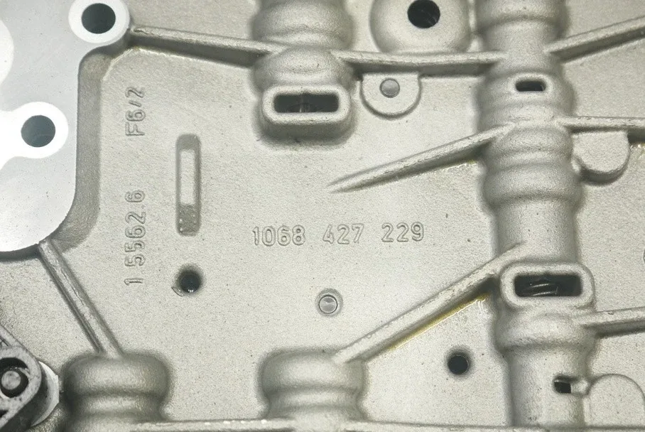 2010-2015 Jaguar XJ/XJL (X351) Transmission Valve Body Mechatronic Assembly - 0260550043 image 2