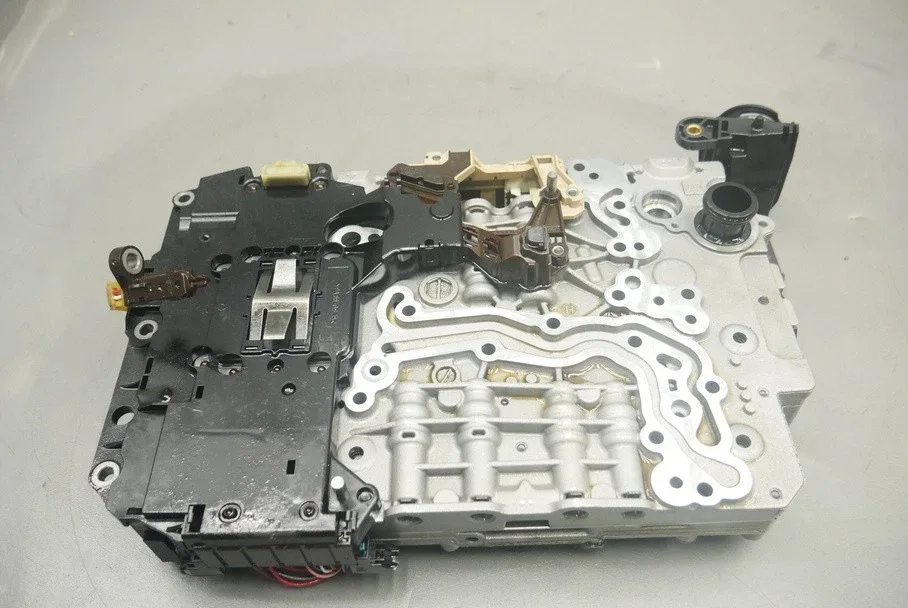 2012-2014 Audi Q5 Valve Body Mechatronic 1087128548