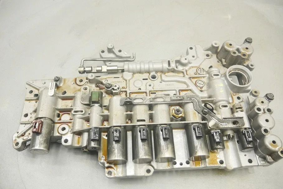 2011-2016 Hyundai Genesis 5.0L Automatic Valve Body (MPN: 2015 Hyundai Genesis Automatic Valve Body) image 2