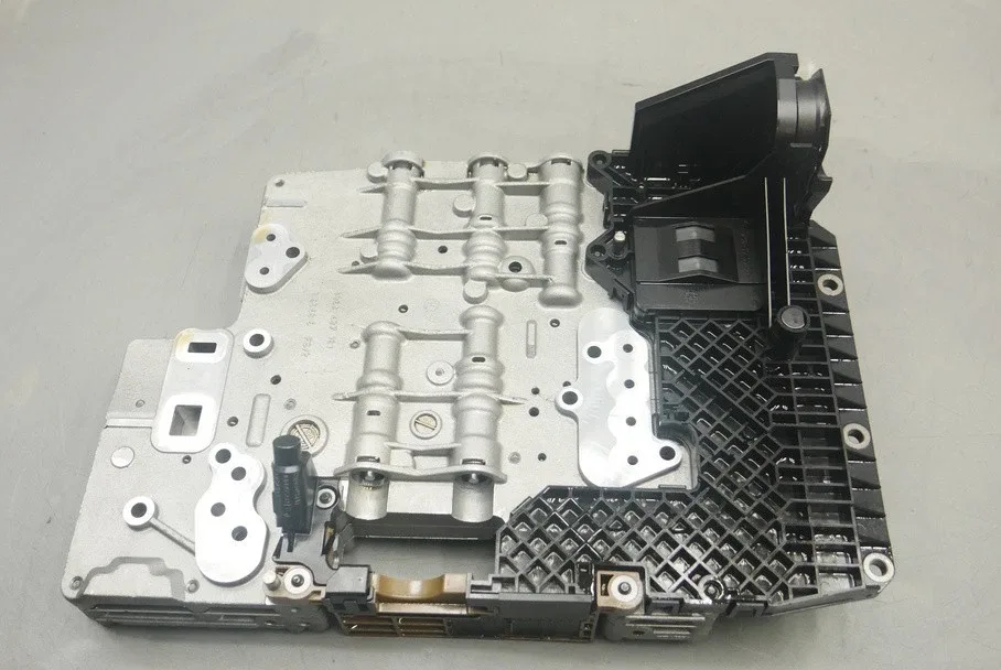 2007-2009 Audi A4/A6 Automatic Transmission Mechatronic Valve Body - 1068427182 image 2