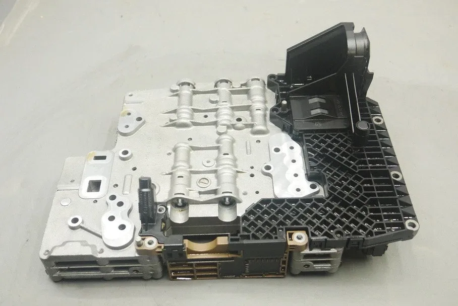 2007-2009 Audi A4/A6 Automatic Transmission Mechatronic Valve Body - 1068427182