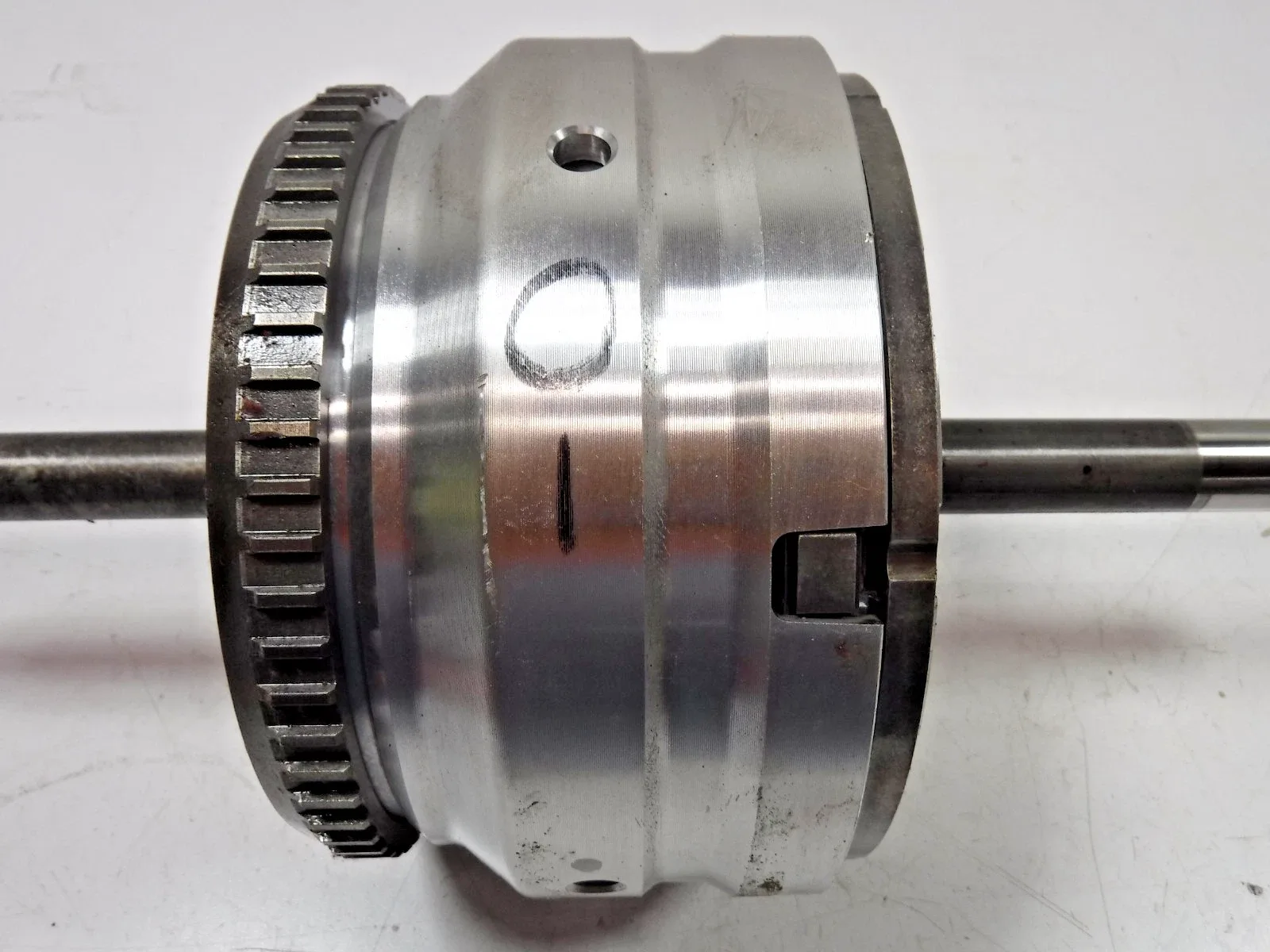 2000 Jeep Grand Cherokee WJ 45RFE Front Input Shaft image 2