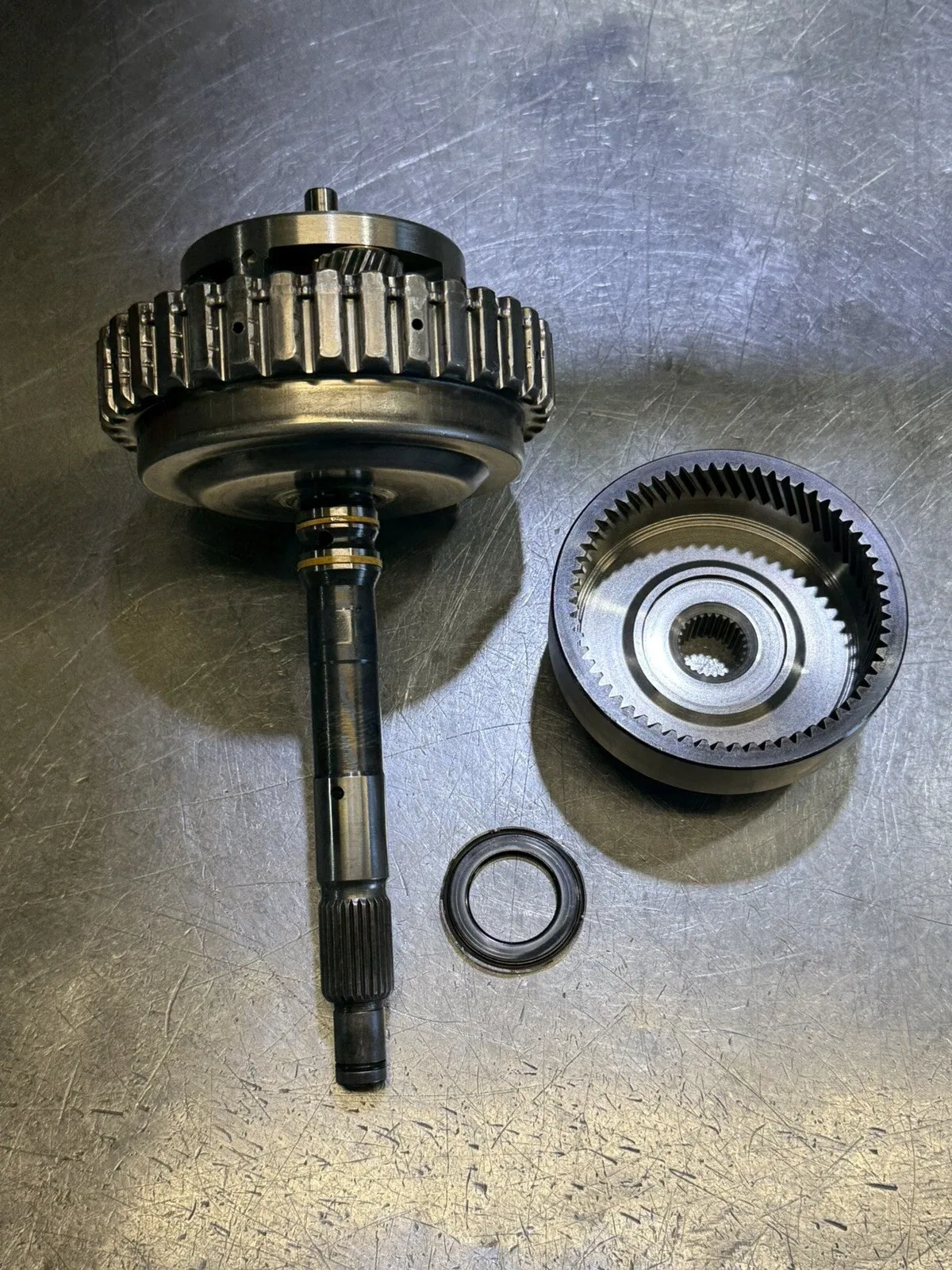 2004R Transmission Input Drum Assembly with Input Shaft