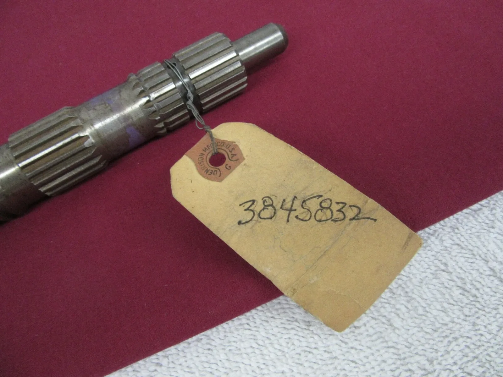 1962-1972 Chevrolet Powerglide Input Shaft GM 3845832 image 2