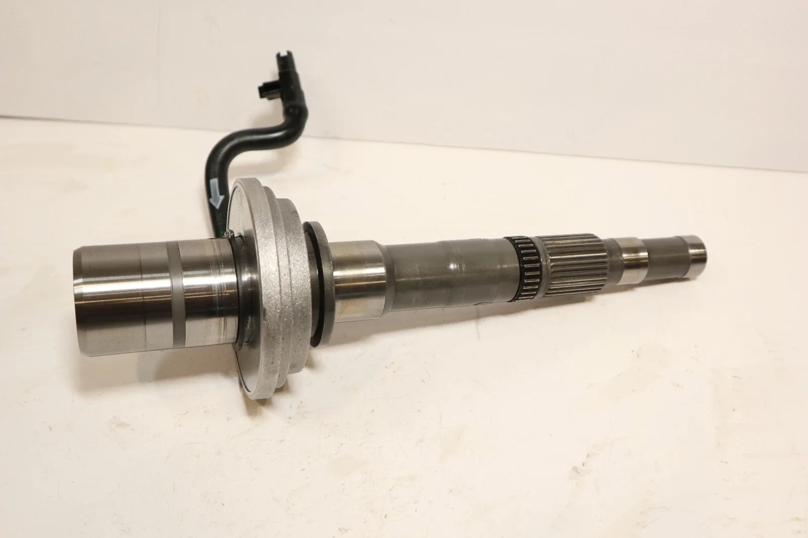 05-08 RANGE ROVER INPUT SHAFT W/PUMP OEM