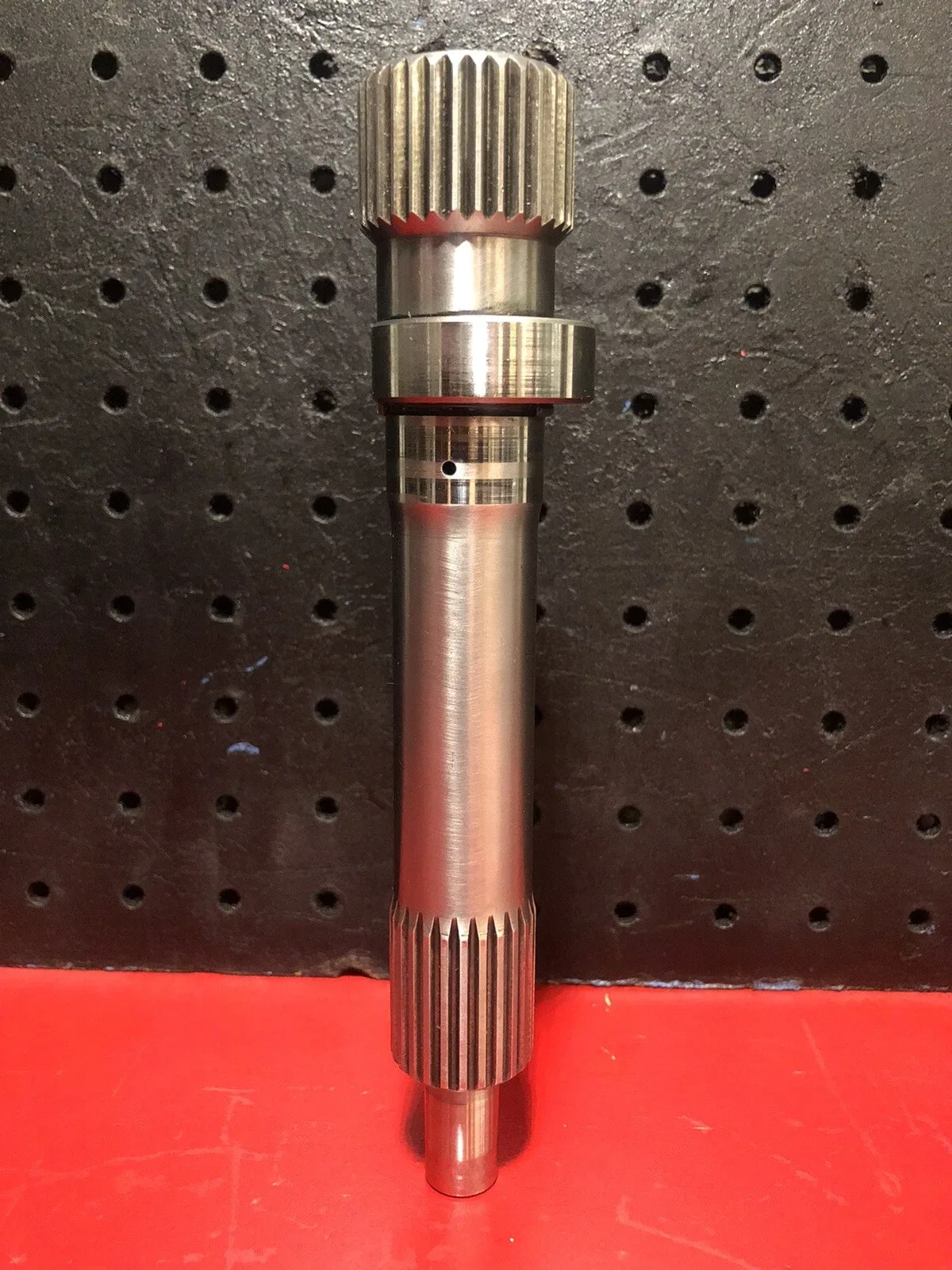 1964-UP Gear Vendor Overdrive Input Shaft MPN C6 — 32 Spline, 7 3/4" image 4