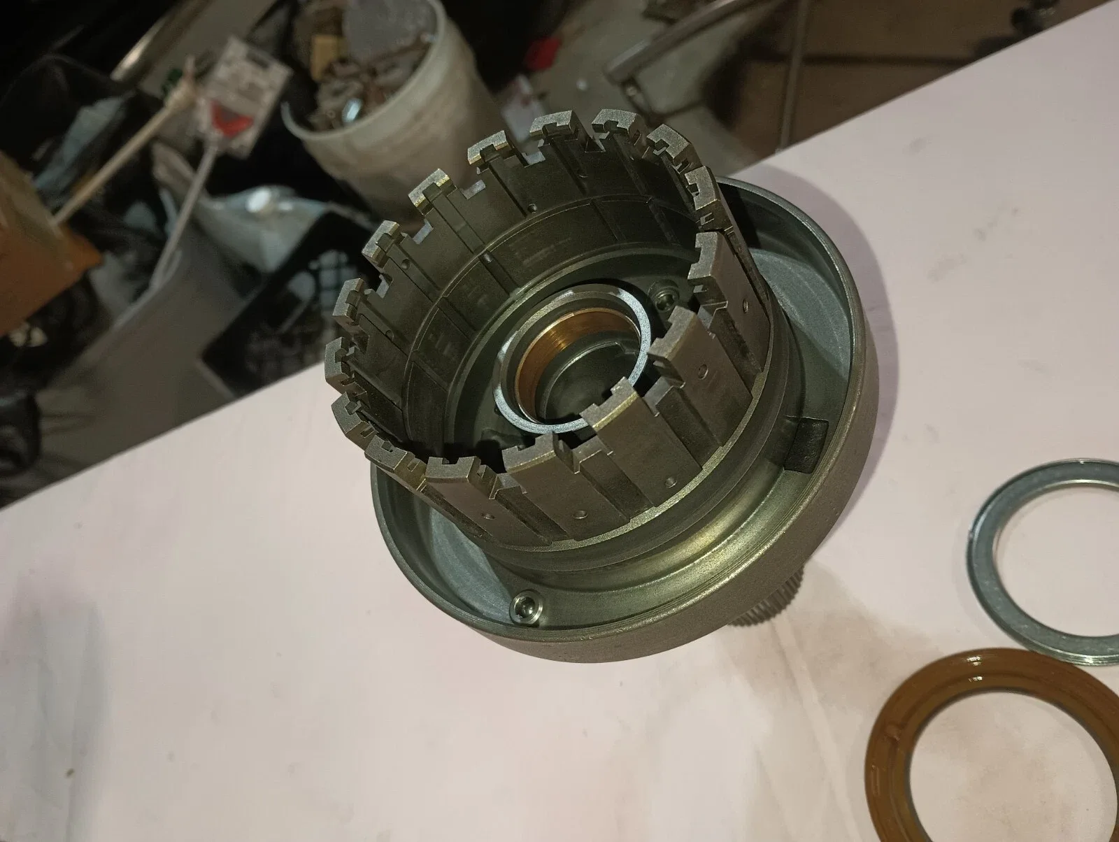 GM OEM 4T40E / 4T45E Direct & Coast Clutch Housing & Input Shaft – MPN 4T45-E image 4