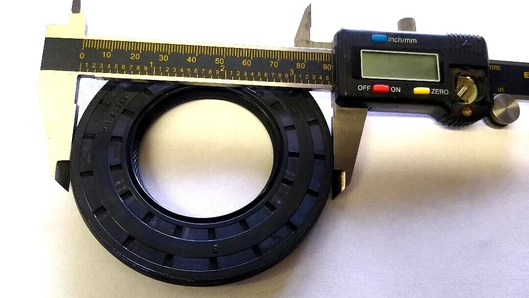 ZF8HP70 Transfer Case Input Shaft Seal 50x90mm MPN 82355 image 2
