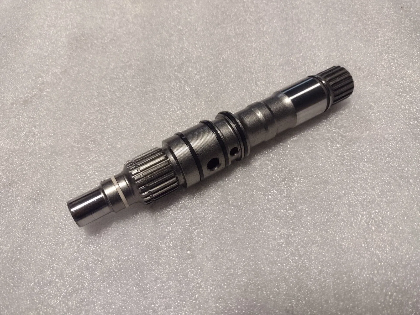 2007-UP Nissan Altima / Jeep Compass Input Shaft Jatco 125851B