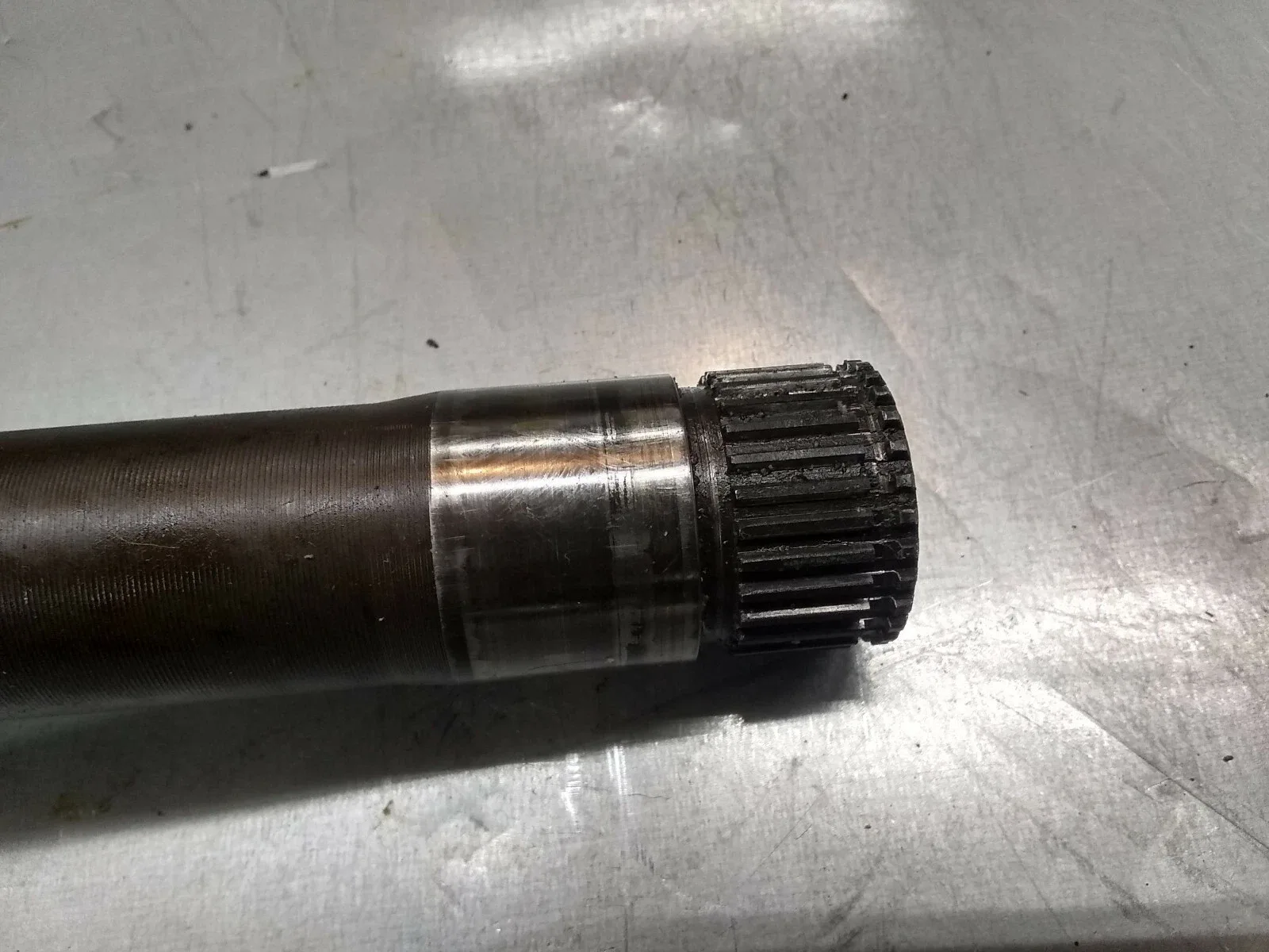 1956-1959 GM Hydramatic Input Shaft image 3