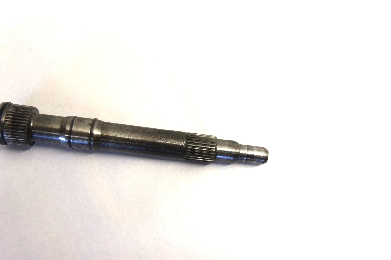 BMW Input Shaft (E23/E24/E28/E30/E32/E34) 24211215405 image 4