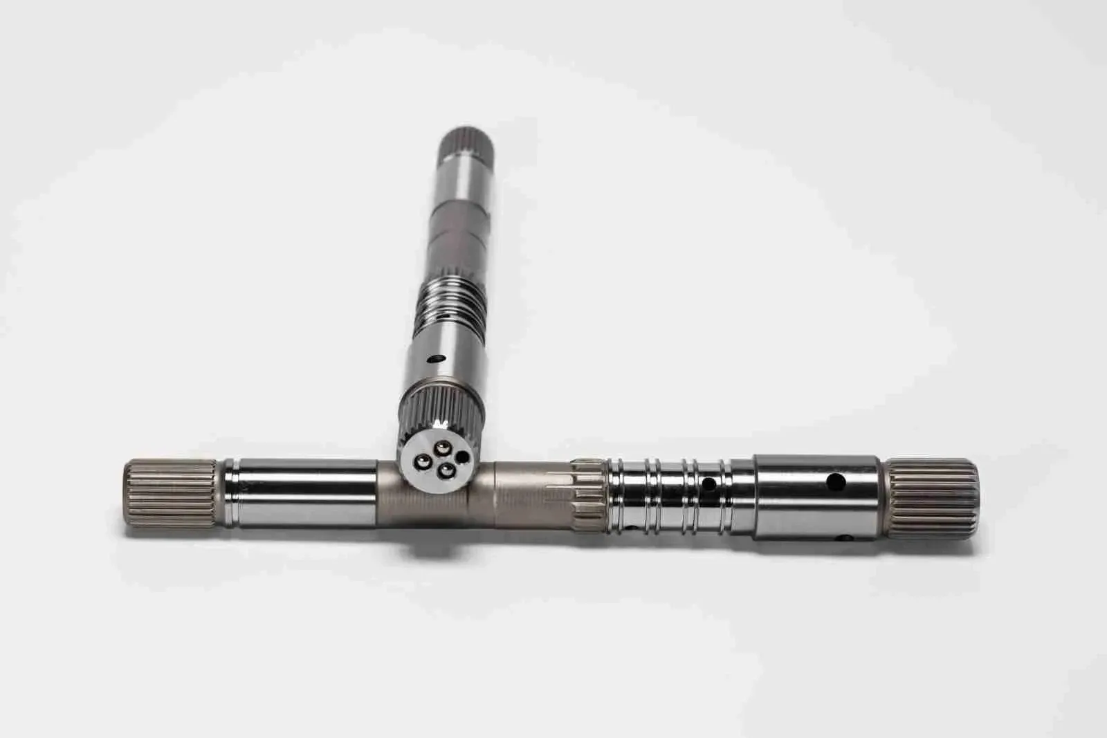 2006-Up 4L60E Input Shaft with Reluctor — 30 Spline — MPN 74670C