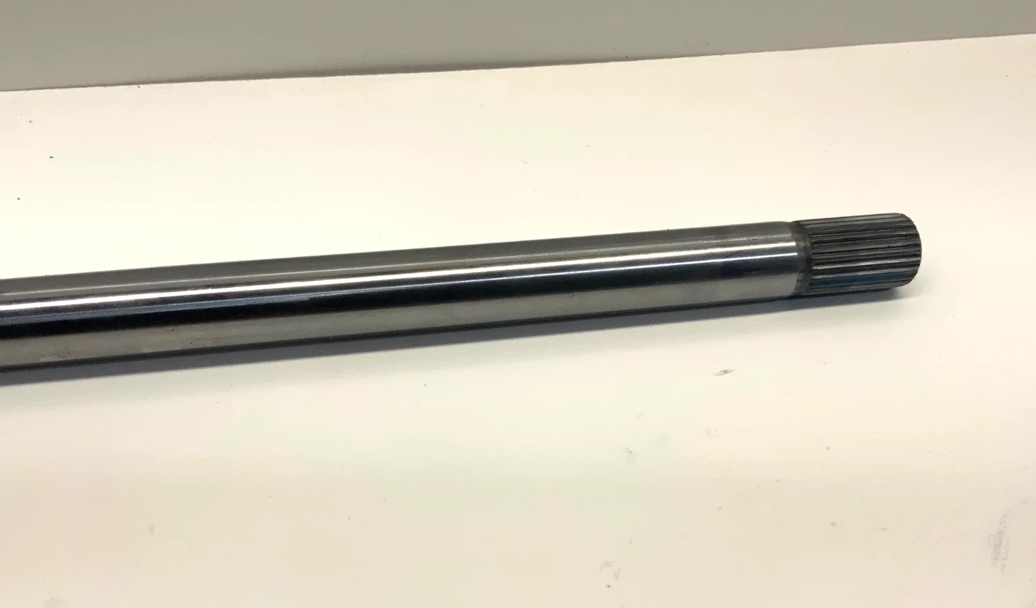 1980-1993 Ford AOD Input Shaft (Overdrive) 23/23 Spline, 16" image 2