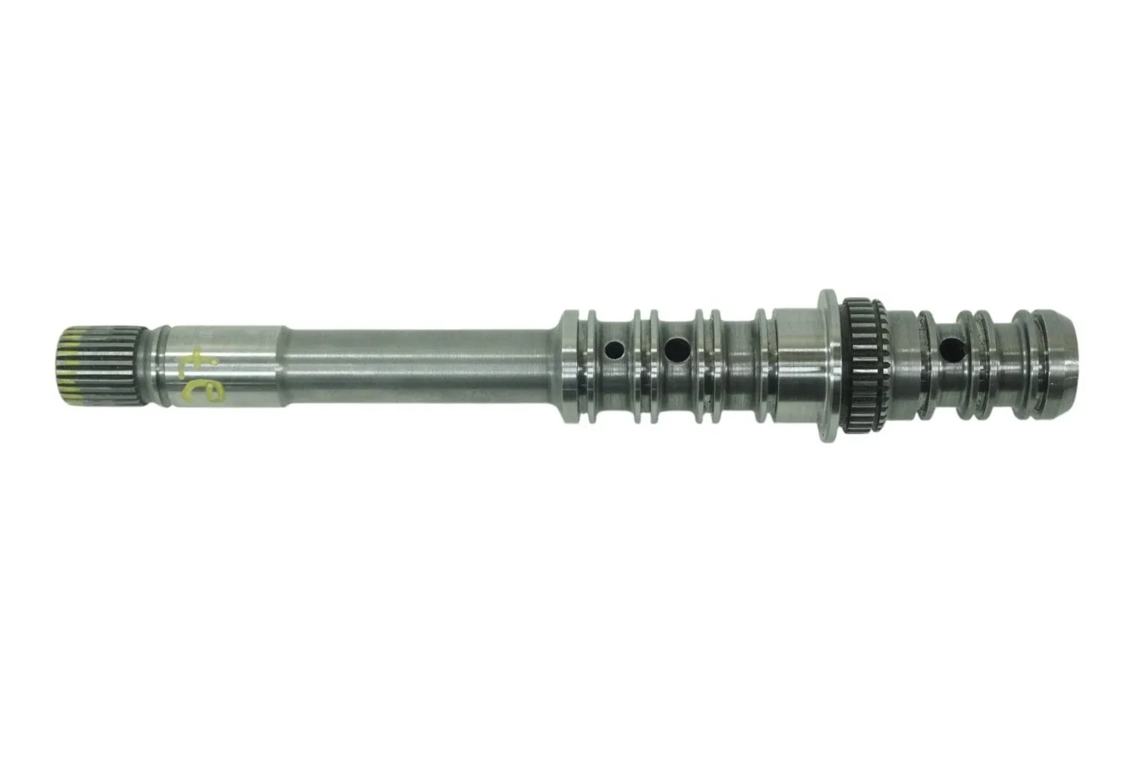 2015+ Chevrolet 8L45 Input Shaft - GM 334670A