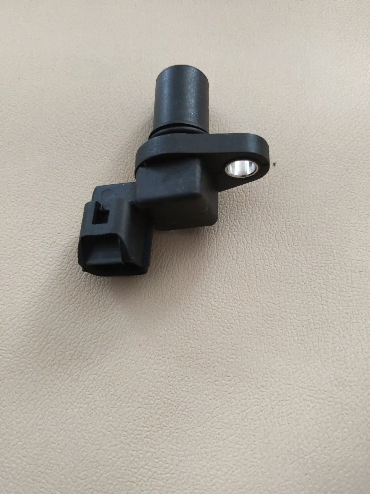 Hyundai Elantra / Kia Opitma Input Shaft Speed Sensor 42620-39200 image 4