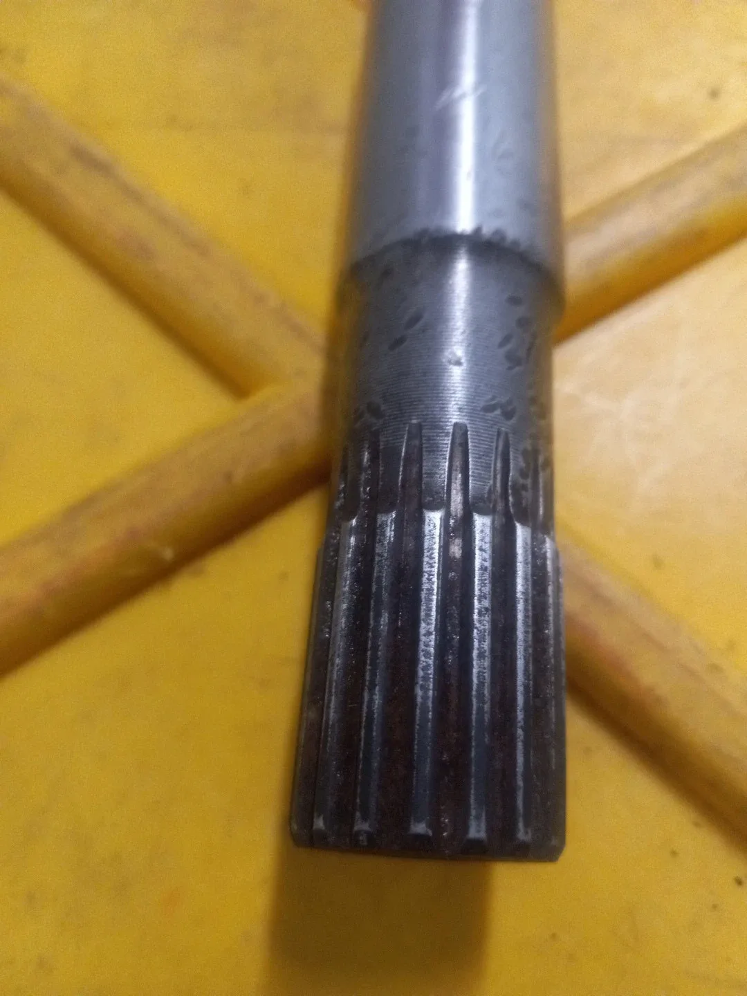 Used General Motors Powerglide Input Shaft - PG Spline for 1.82 Planetary Style image 2