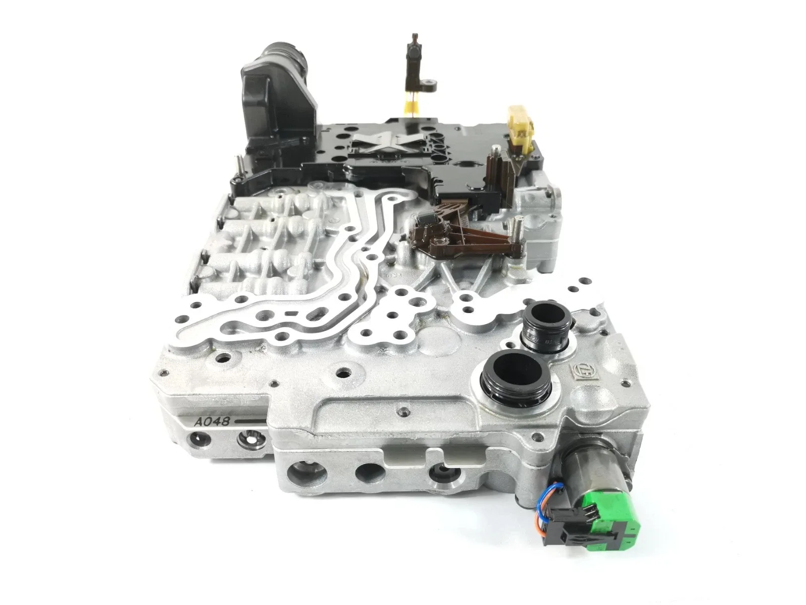 2017 Maserati Levante S 8HP70 Valve Body Mechatronic OEM 1087128603 image 4