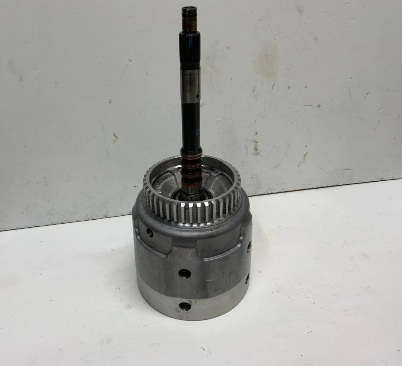 1982-1984 GM 700R4 27-Spline Input Shaft & Drum — Part 8642368