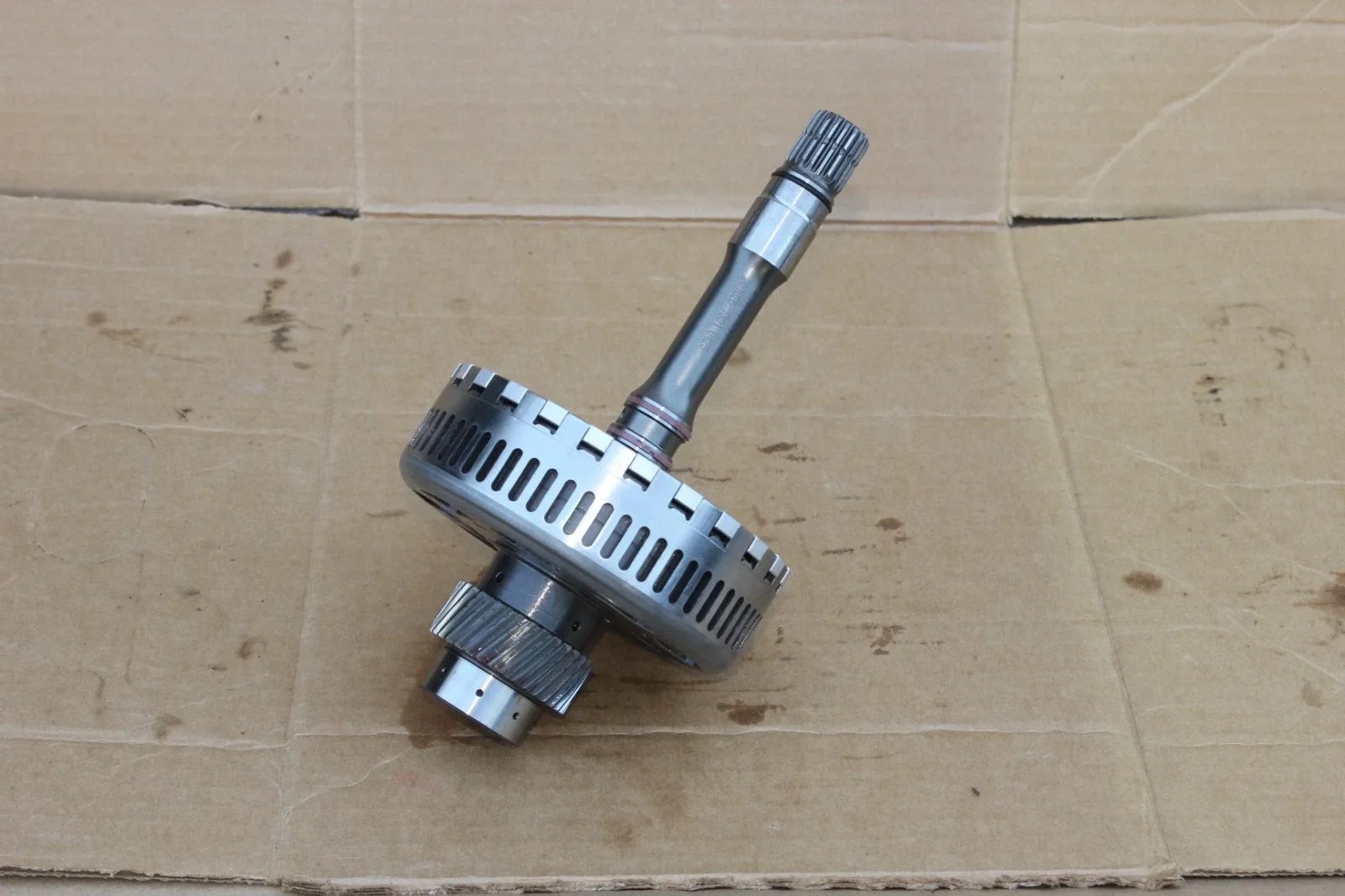 2021 Genesis G80 A8LR1 Input Shaft Assembly 457014F010 / 457014F001 image 3