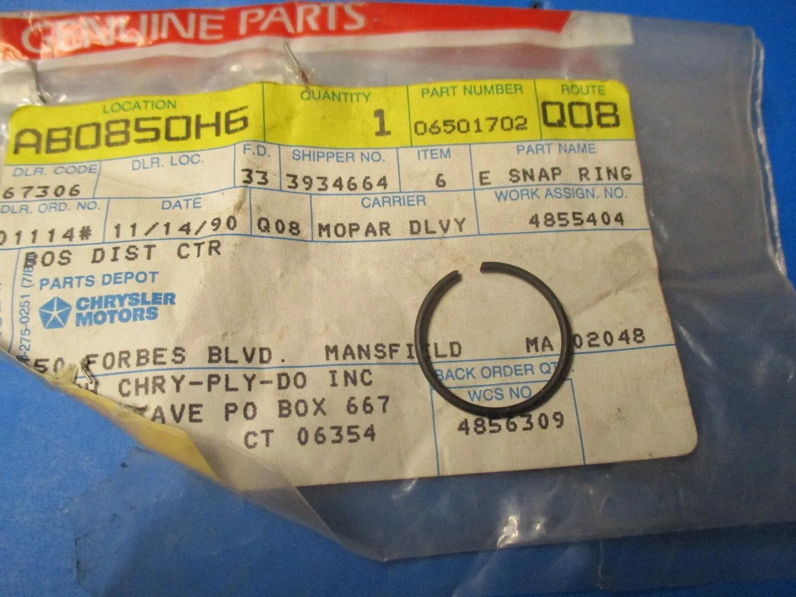 1997-2018 Mopar Snap Ring for Input Shaft (MPN 6501702)