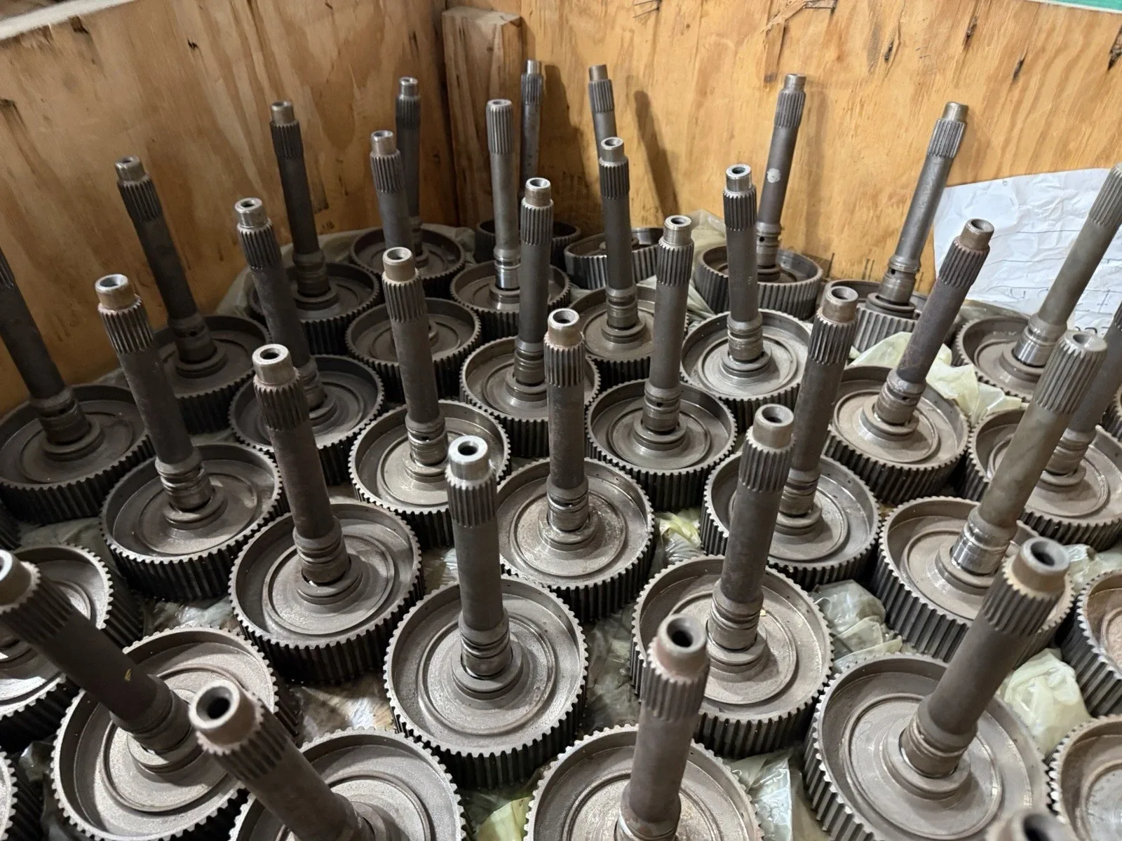 48RE Input Shaft Mopar 4617396R - Used image 4