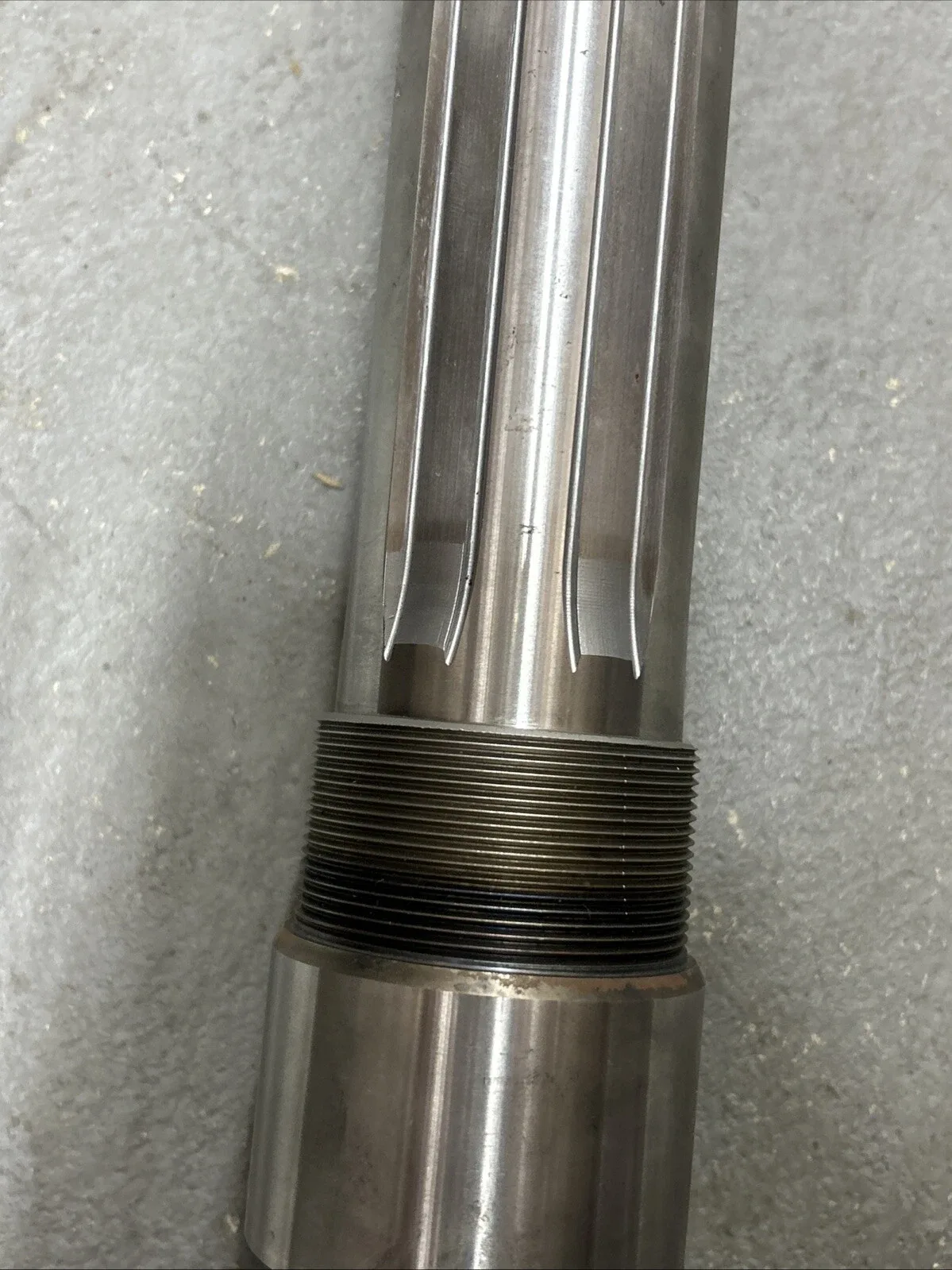 Used Unbranded Transmission Input Shaft image 3