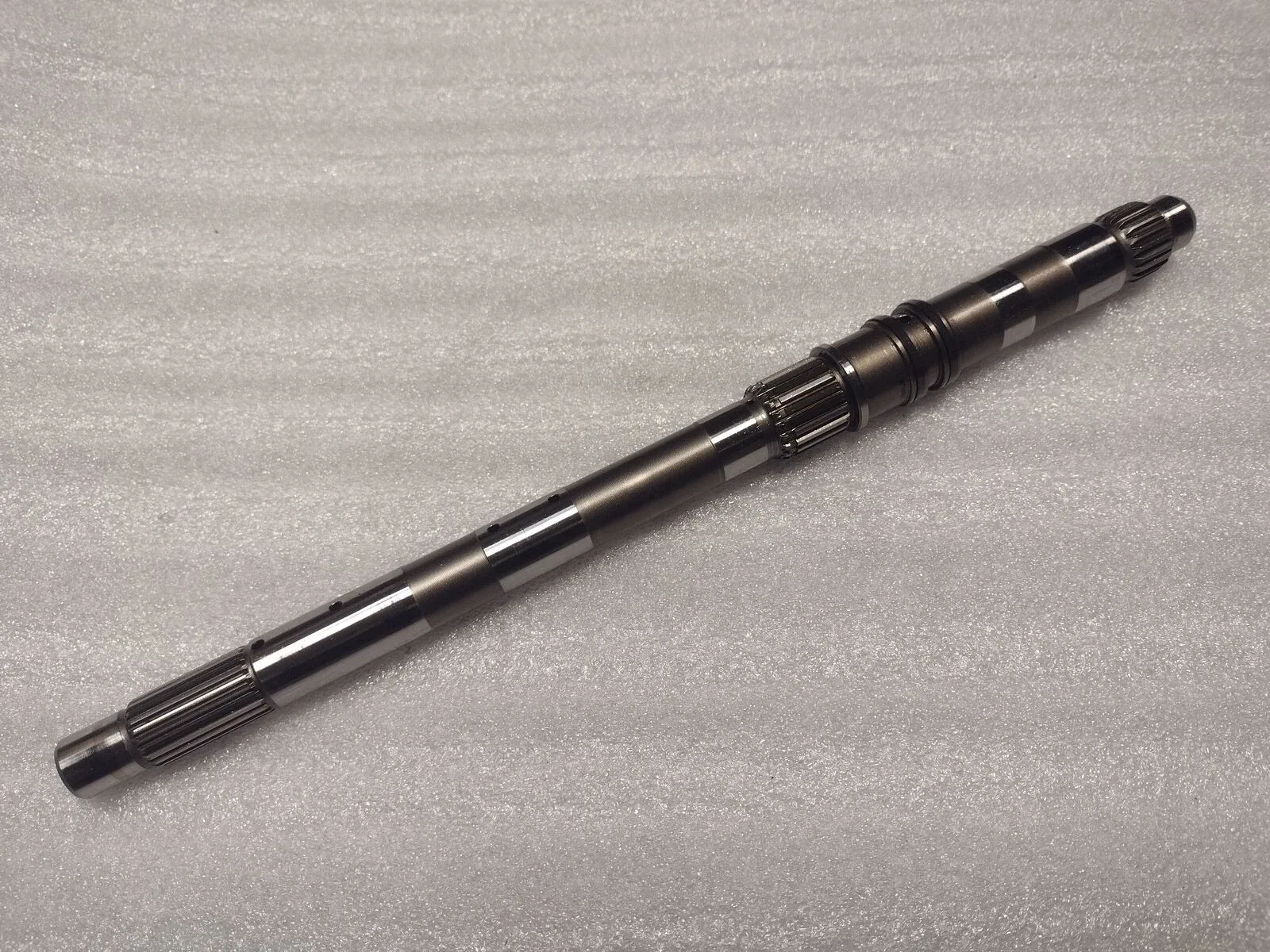 2006-up Kia/Hyundai A4CF2 2.0L Beta Transmission Input Shaft 45753-23300